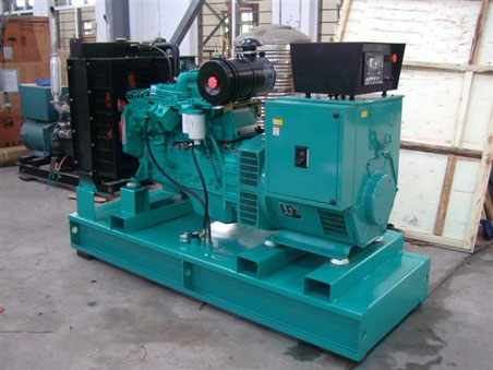 中和镇200kw康明斯柴油发电机组图片 中和镇200kw康明斯柴油发电机组图片